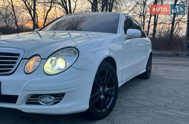 Седан Mercedes-Benz E-Class 2008 в Тальном