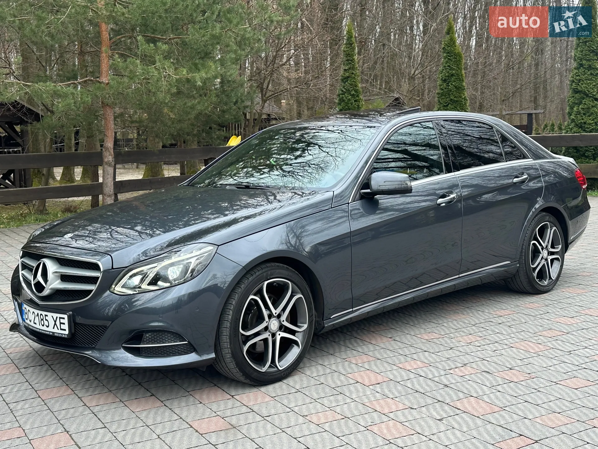 2015 Mercedes-Benz E-klasse - фото 1
