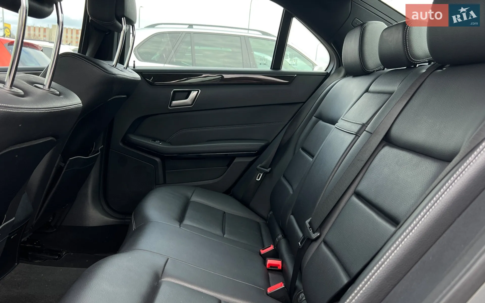 2013 Mercedes-Benz E-klasse - мініатюра 23