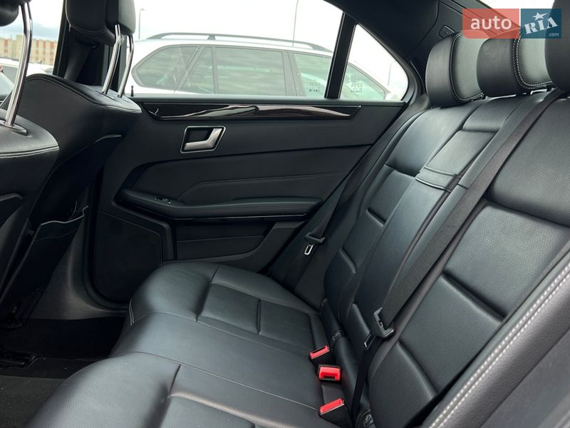 Седан Mercedes-Benz E-Class 2013 в Львове