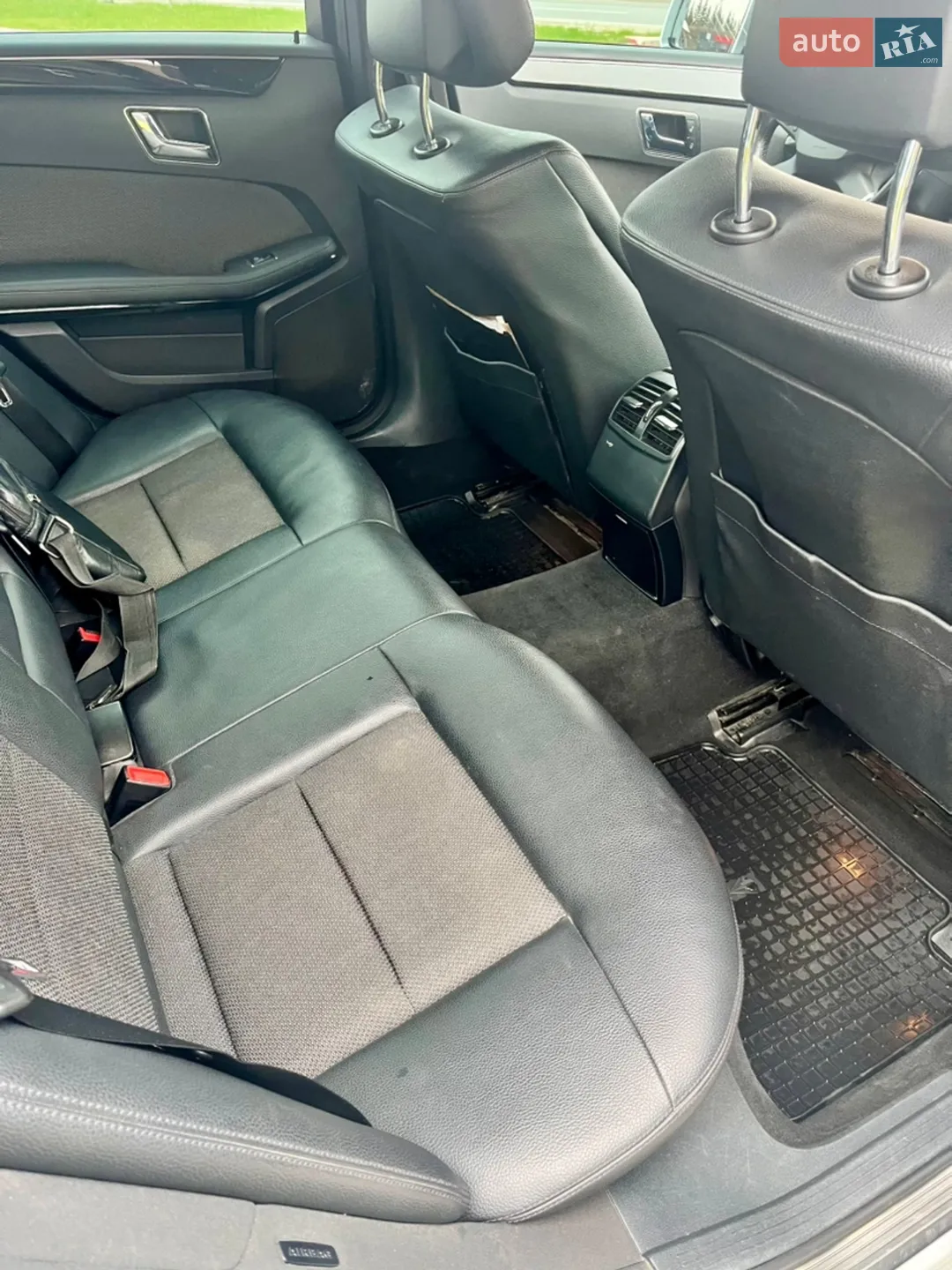 2010 Mercedes-Benz E-klasse - мініатюра 2