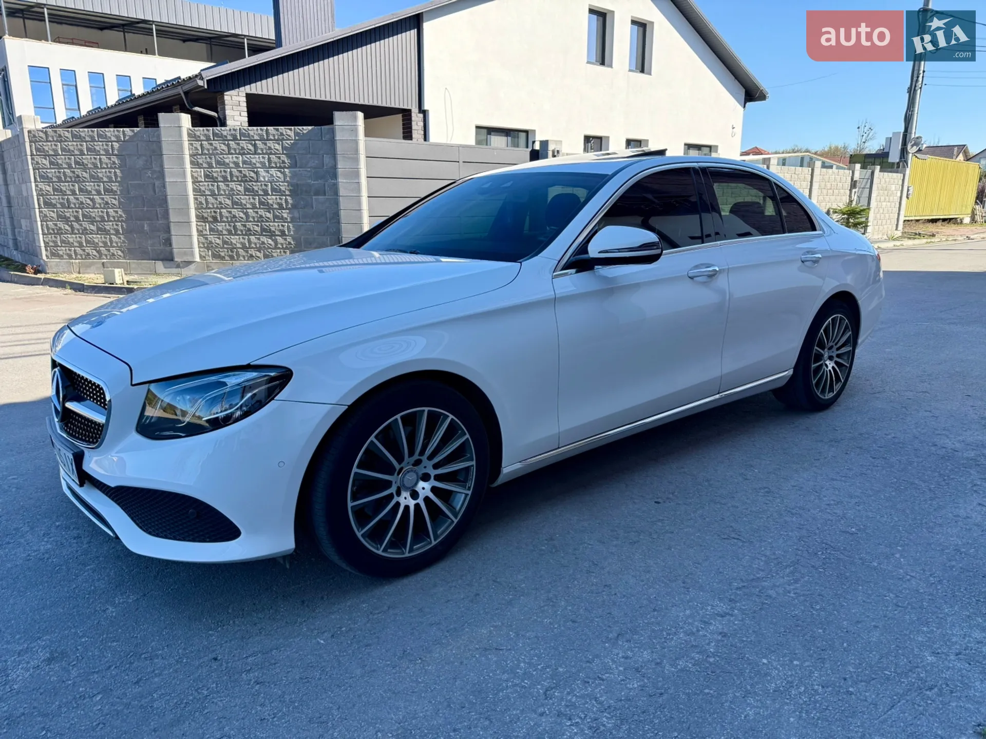2016 Mercedes-Benz E-klasse - мініатюра 11