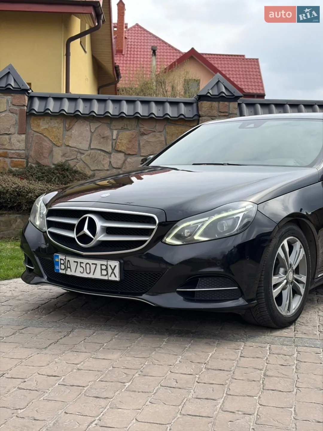 2013 Mercedes-Benz E-klasse - мініатюра 13