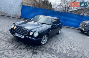 Седан Mercedes-Benz E-Class 1997 в Полтаві
