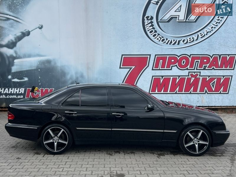 Седан Mercedes-Benz E-Class 2000 в Хмельницком