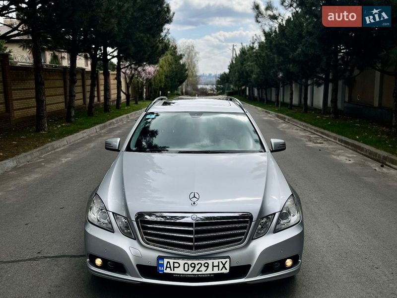 Универсал Mercedes-Benz E-Class 2010 в Запорожье
