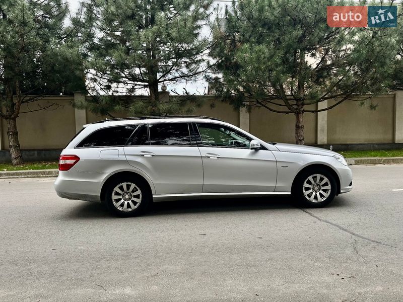 Универсал Mercedes-Benz E-Class 2010 в Запорожье