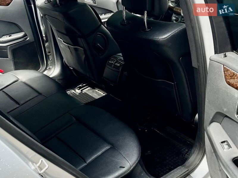 Универсал Mercedes-Benz E-Class 2010 в Запорожье