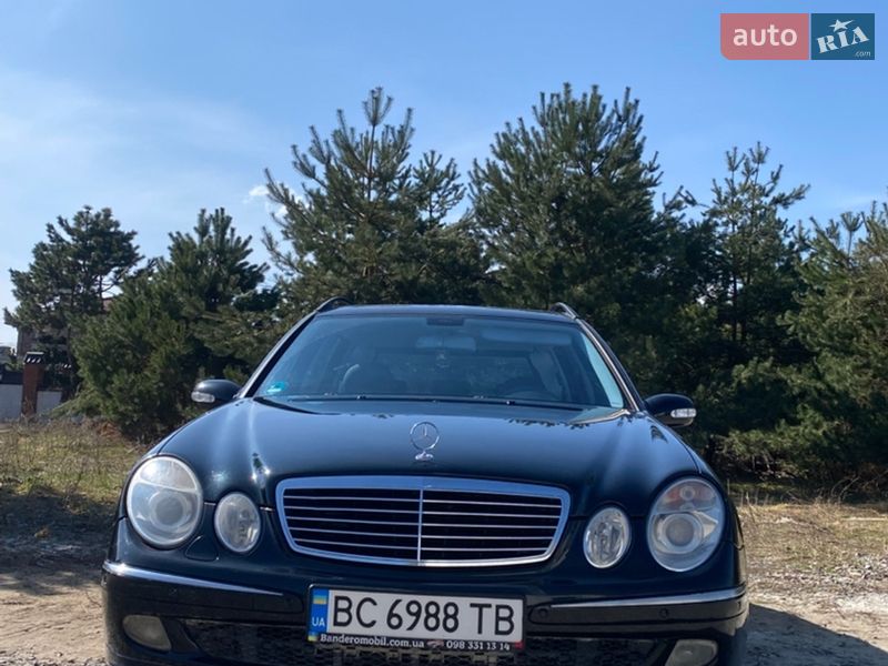 Mercedes-Benz E-Class 2004 Mercedes-Benz E-Class 2004