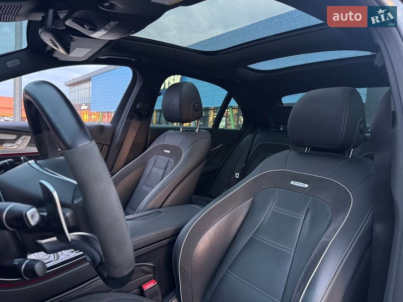 Седан Mercedes-Benz E-Class 2017 в Киеве
