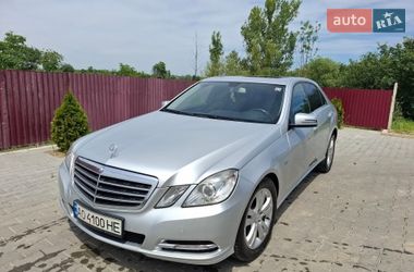 Седан Mercedes-Benz E-Class 2012 в Виноградове