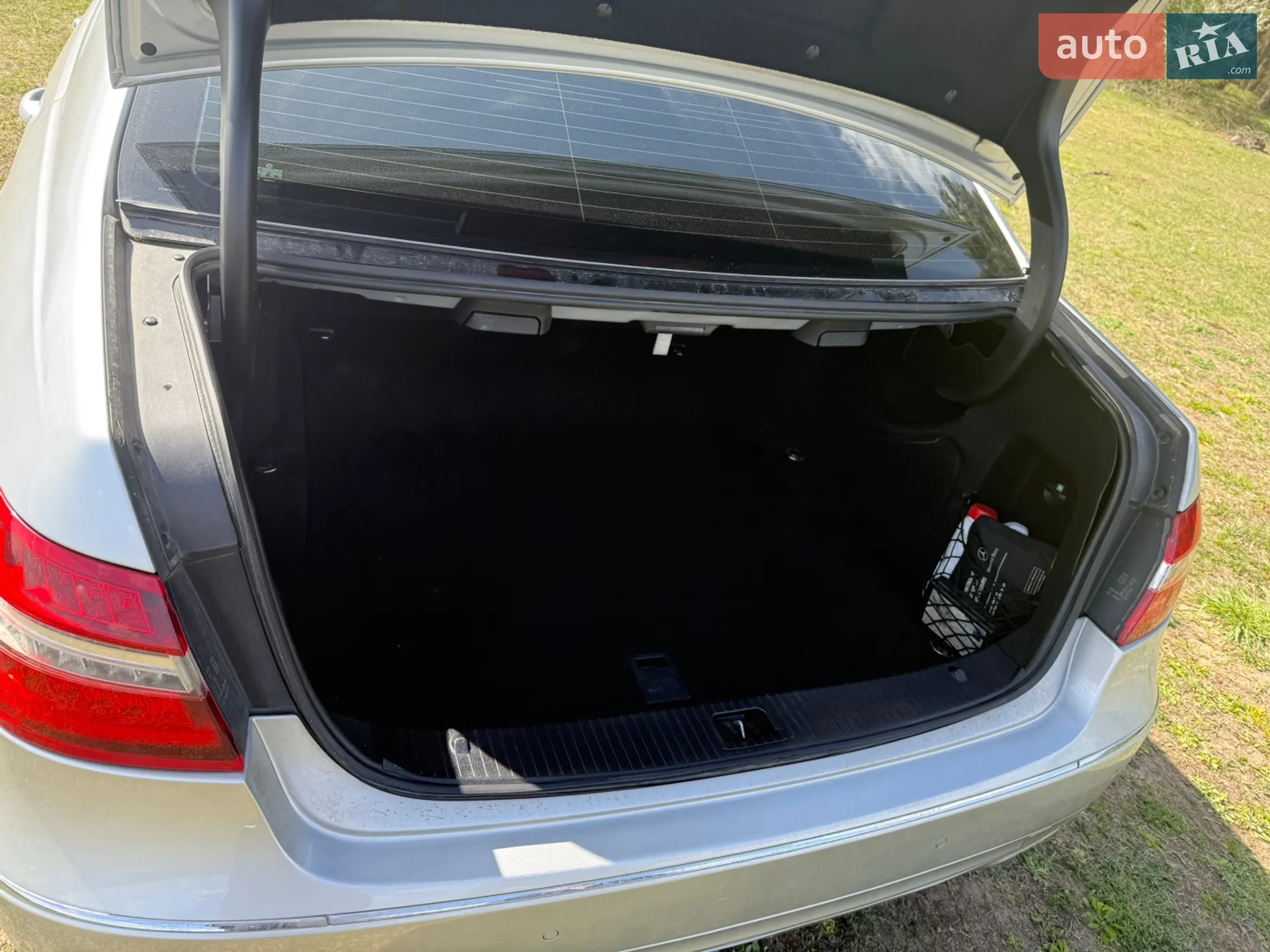 2012 Mercedes-Benz E-klasse - мініатюра 3