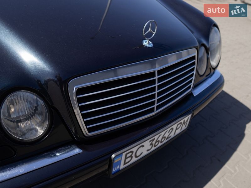 Седан Mercedes-Benz E-Class 1998 в Шептицькому