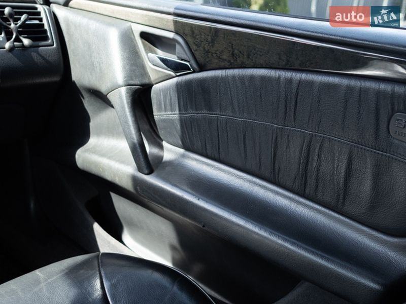 Седан Mercedes-Benz E-Class 1998 в Шептицькому