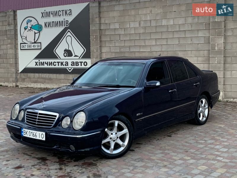 Mercedes-Benz E-Class 2001