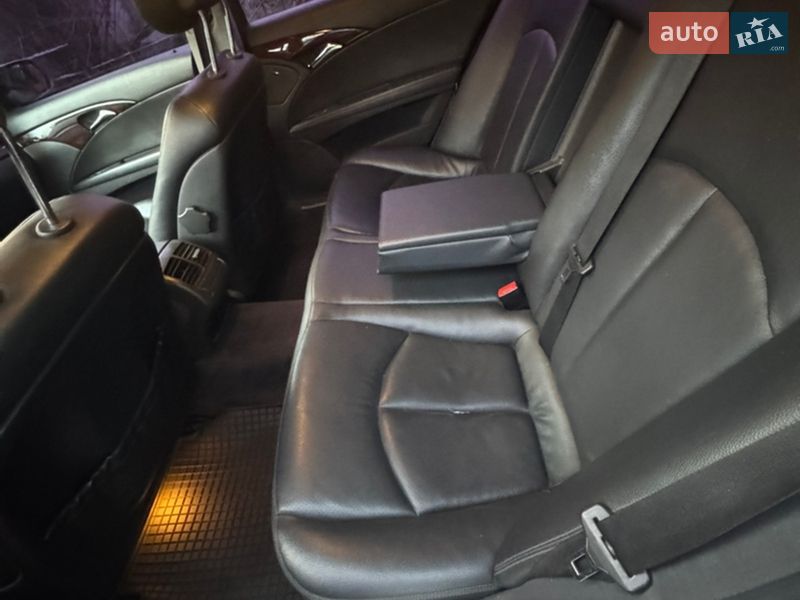 Седан Mercedes-Benz E-Class 2003 в Днепре фото 8 Седан Mercedes-Benz E-Class 2003 в Днепре