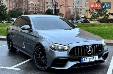 Седан Mercedes-Benz E-Class 2020 в Киеве
