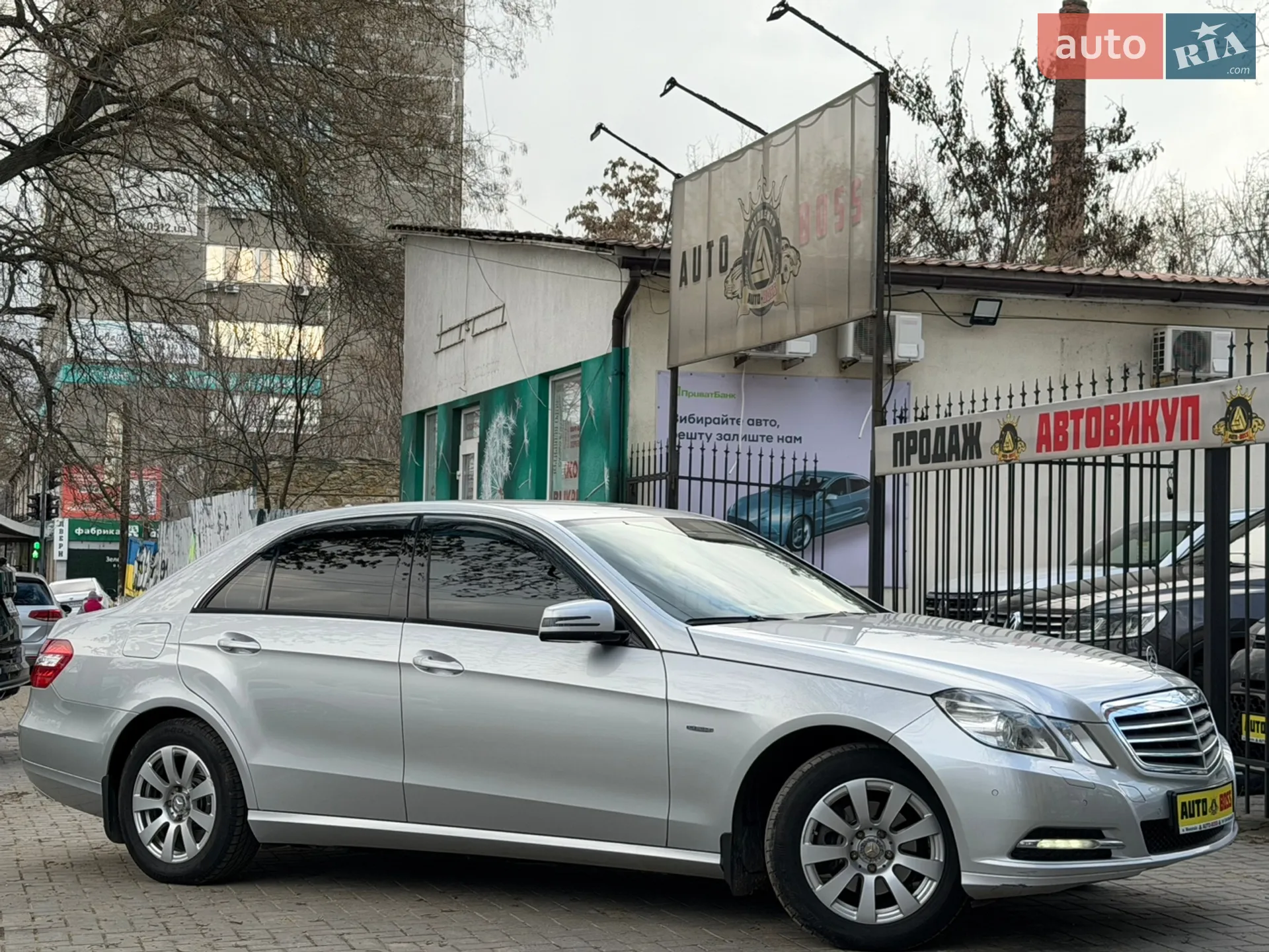 2010 Mercedes-Benz E-klasse - мініатюра 4