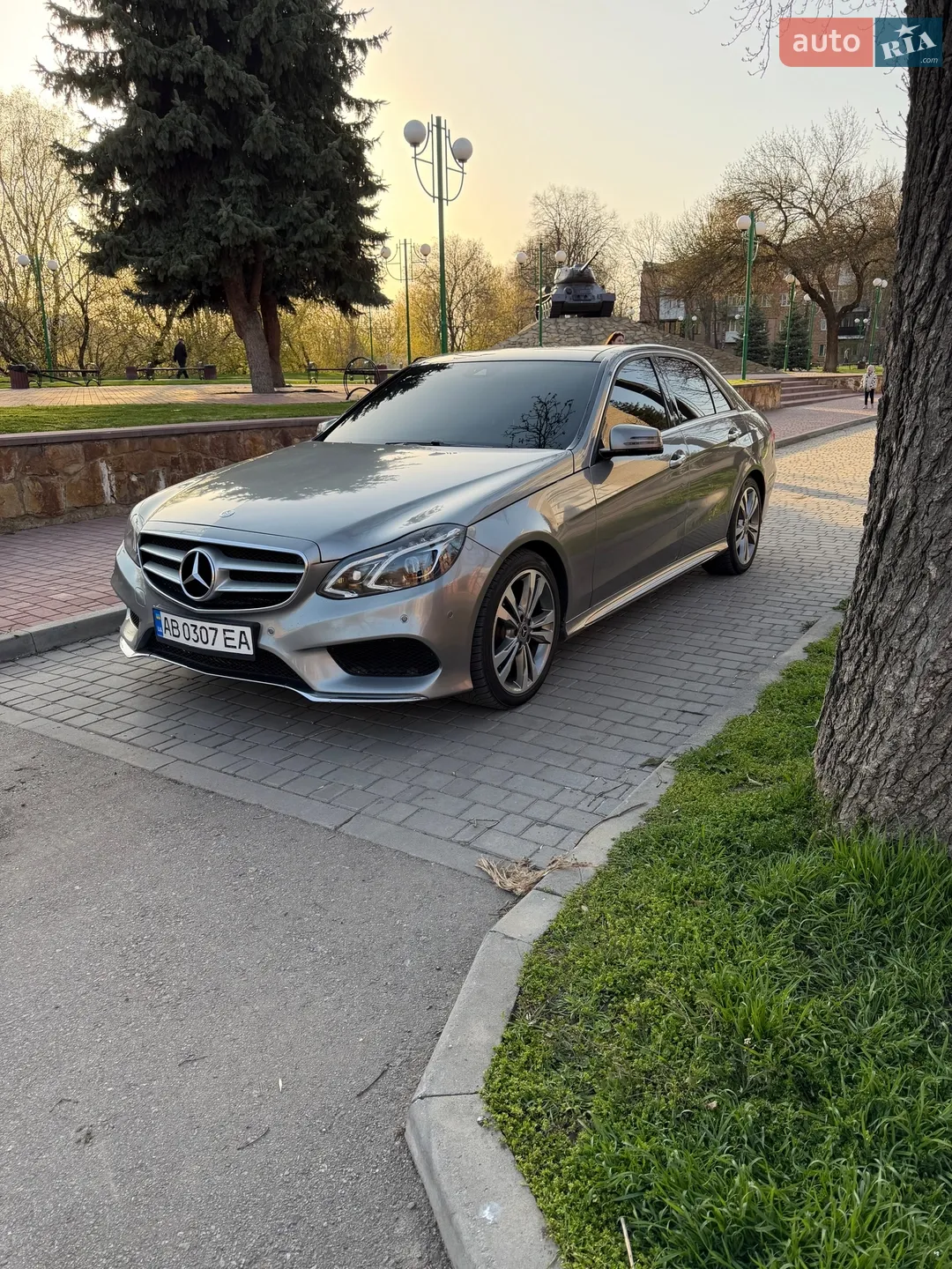2014 Mercedes-Benz E-klasse - фото 1