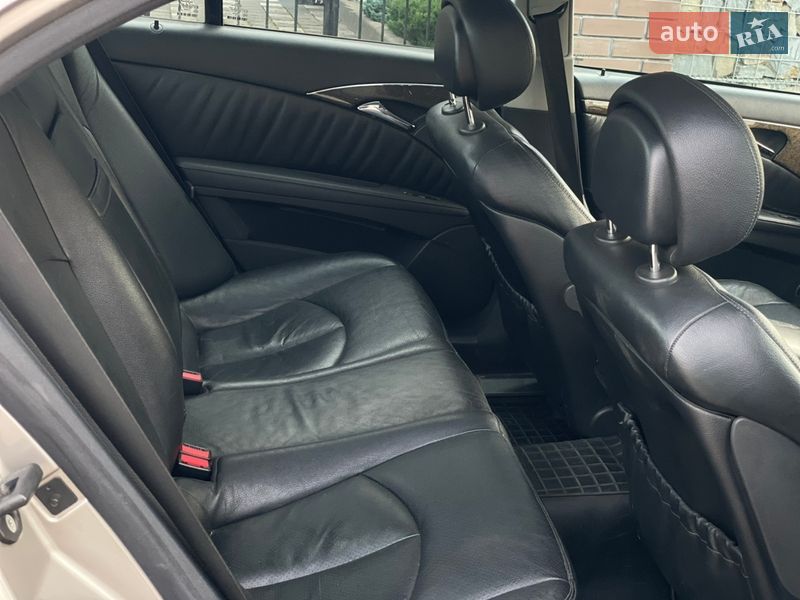 Седан Mercedes-Benz E-Class 2006 в Стрые фото 69 Седан Mercedes-Benz E-Class 2006 в Стрые