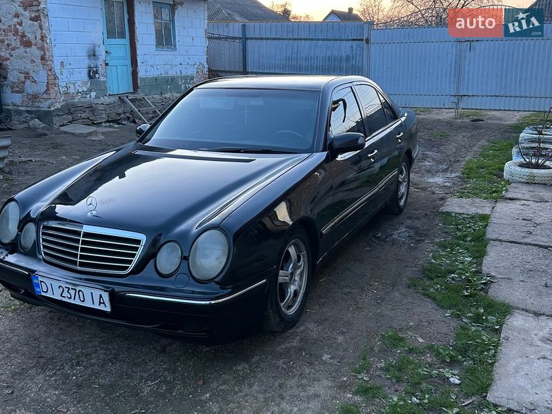 Седан Mercedes-Benz E-Class 2000 в Жмеринке