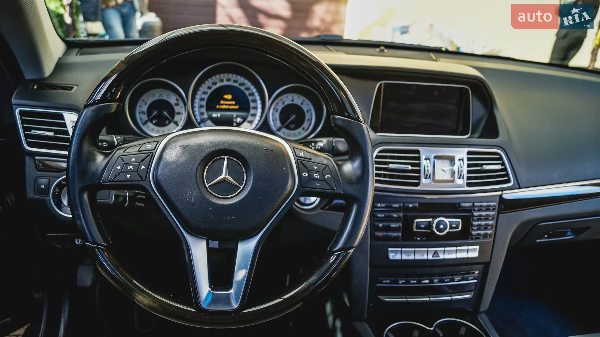 2013 Mercedes-Benz E-klasse - мініатюра 18