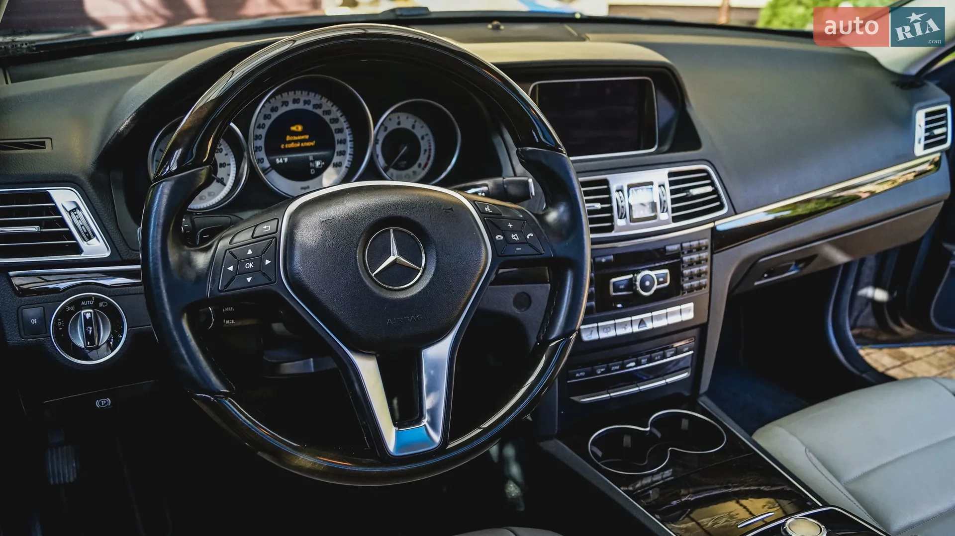 2013 Mercedes-Benz E-klasse - мініатюра 19
