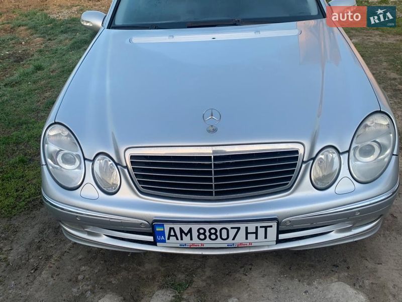 Mercedes-Benz E-Class 2003