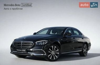 Седан Mercedes-Benz E-Class 2021 в Киеве