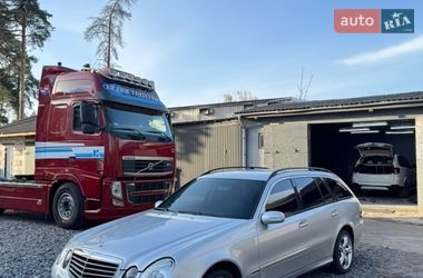 Универсал Mercedes-Benz E-Class 2004 в Сарнах