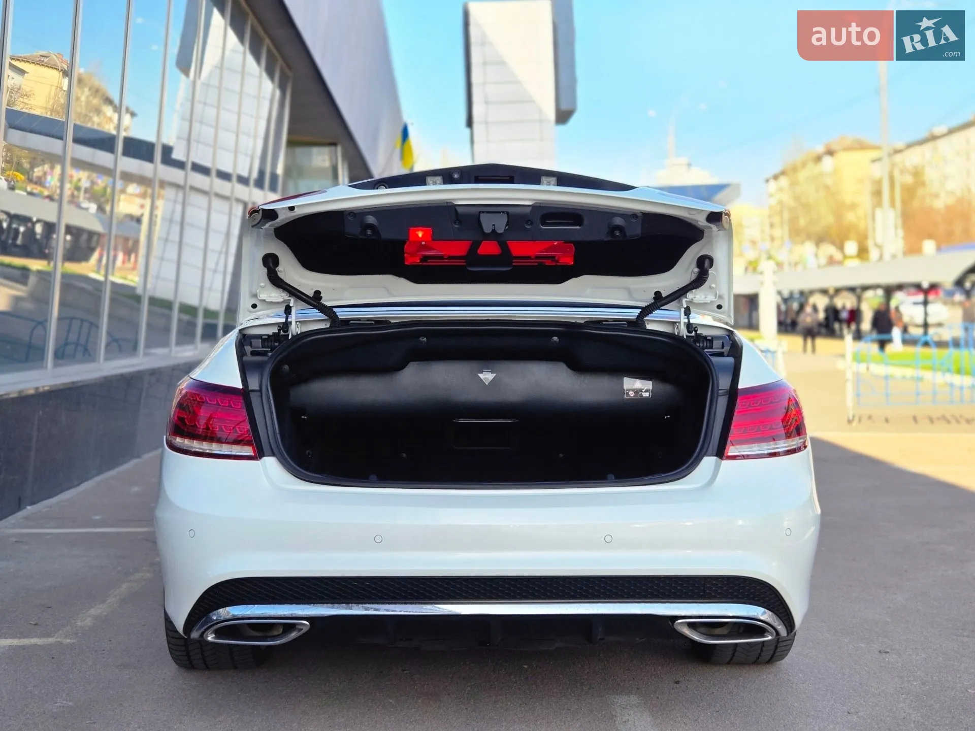 2013 Mercedes-Benz E-klasse - мініатюра 15