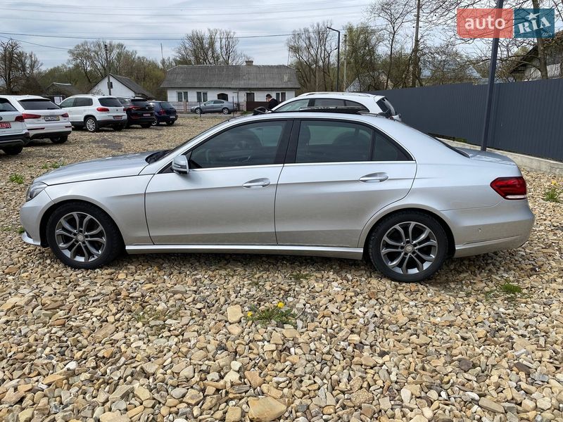 Седан Mercedes-Benz E-Class 2013 в Самборі