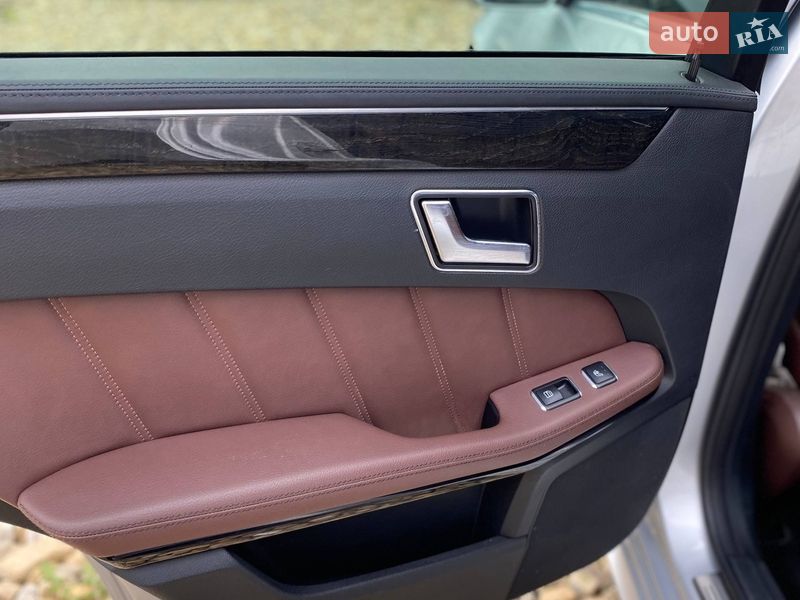 Седан Mercedes-Benz E-Class 2013 в Самборі