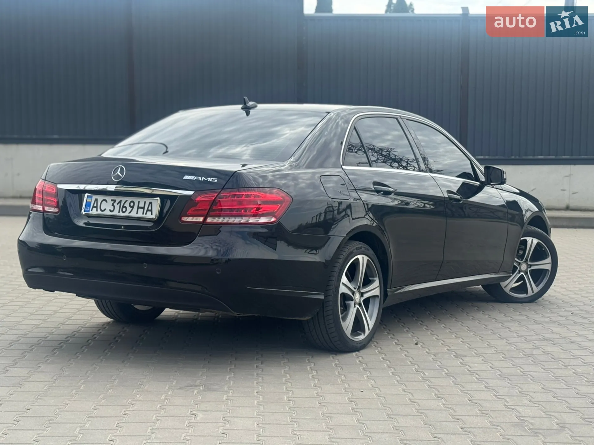 2013 Mercedes-Benz E-klasse - мініатюра 18