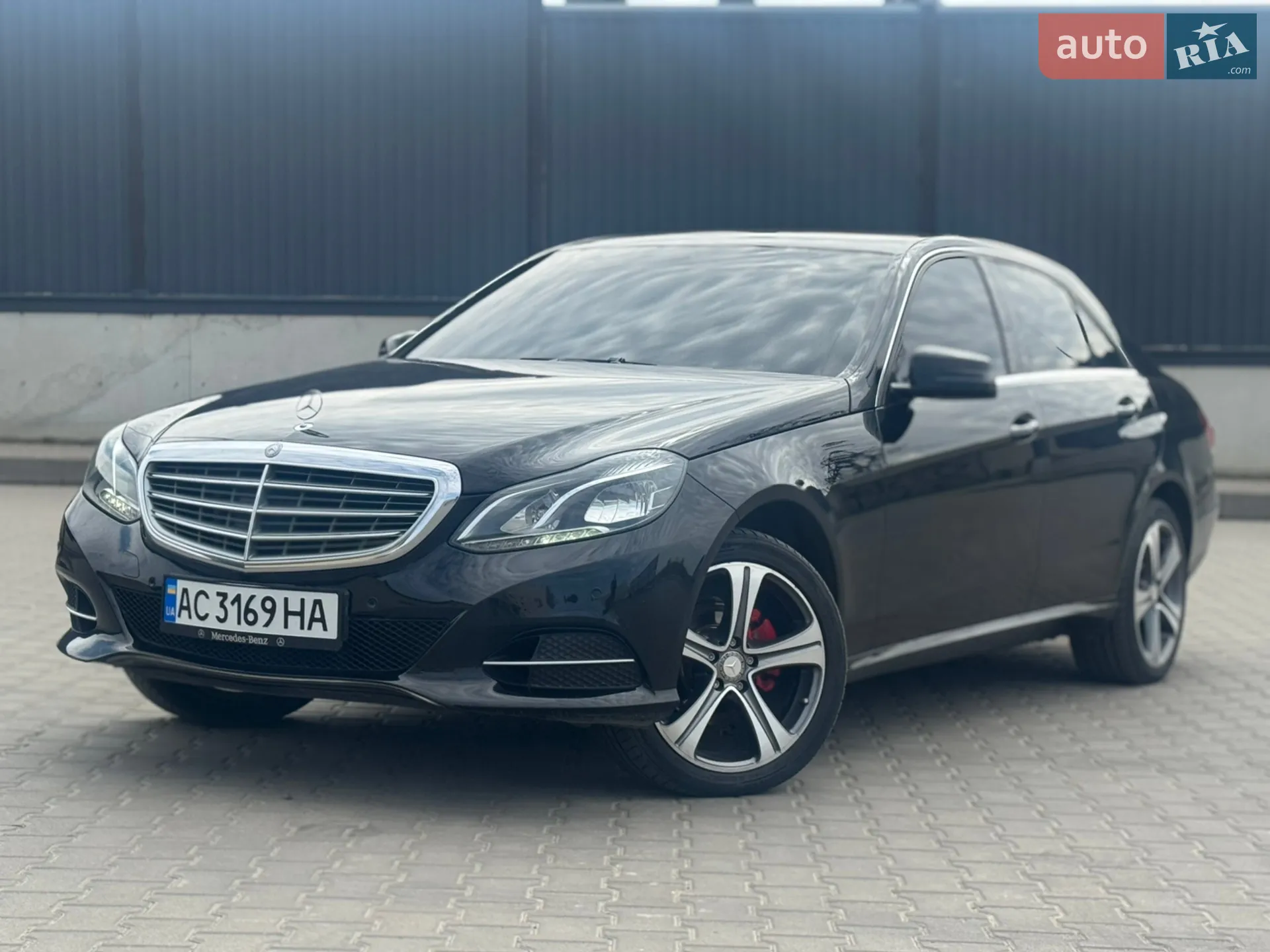 2013 Mercedes-Benz E-klasse - мініатюра 22
