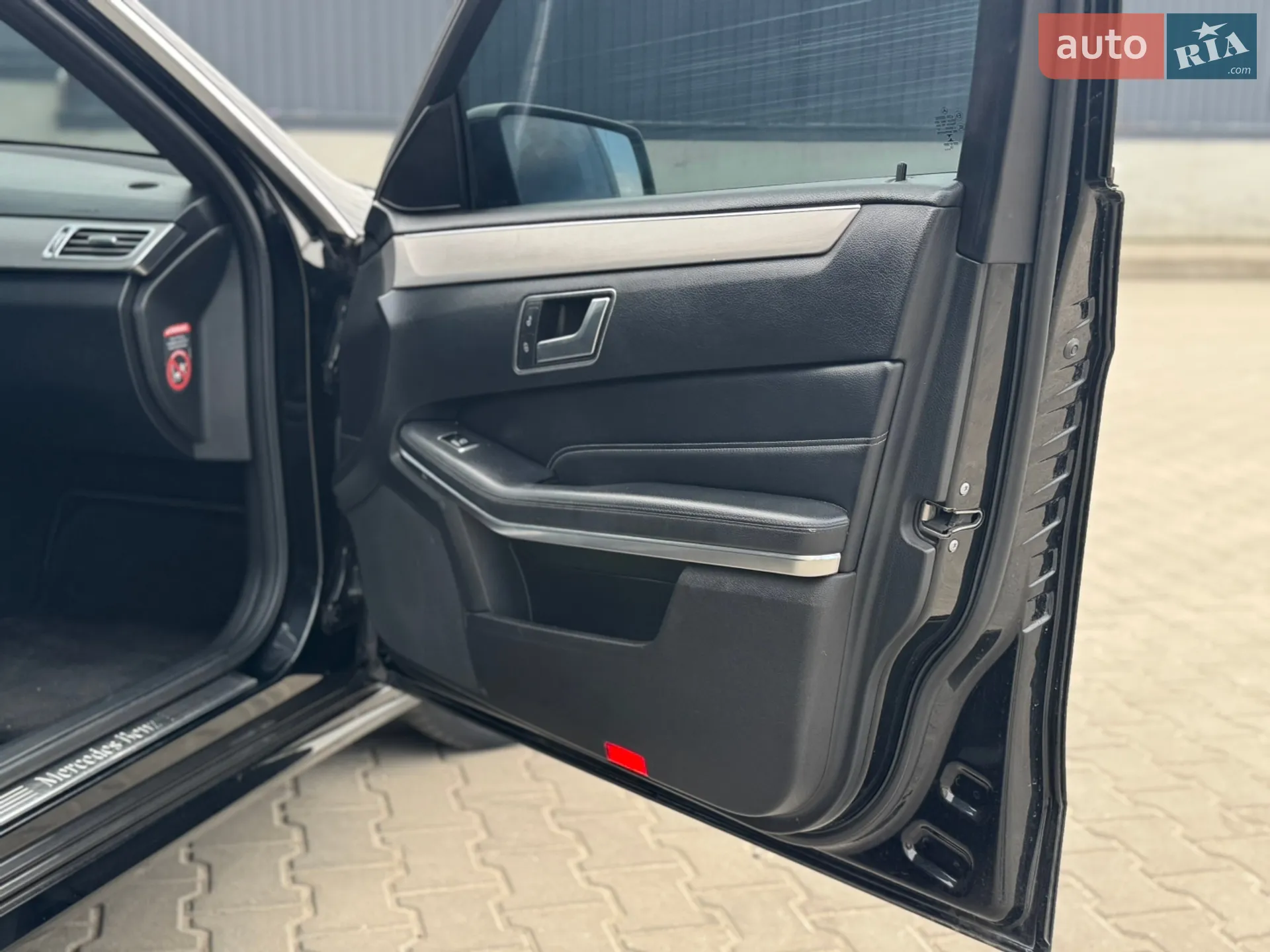 2013 Mercedes-Benz E-klasse - мініатюра 40