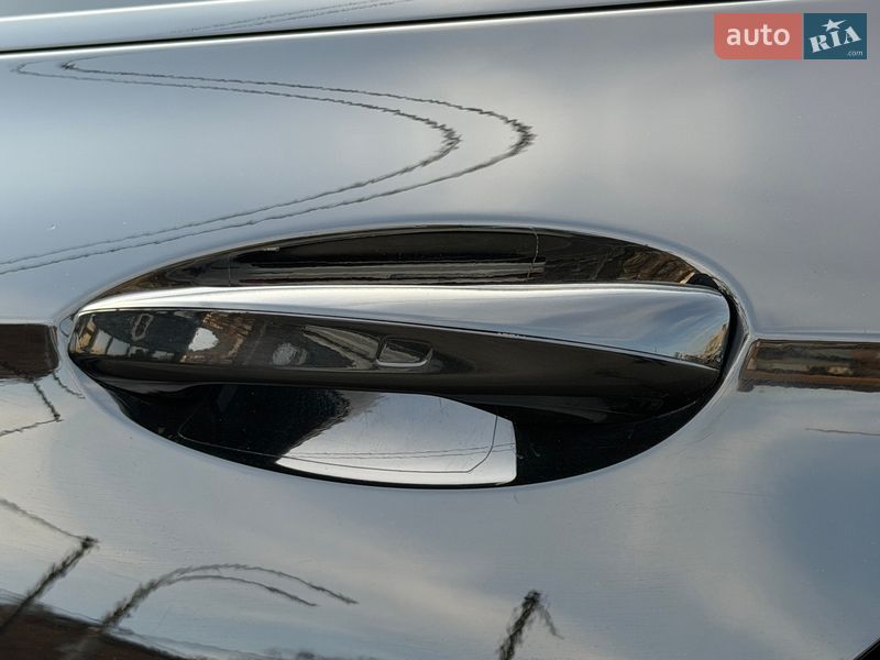 Седан Mercedes-Benz E-Class 2016 в Киеве