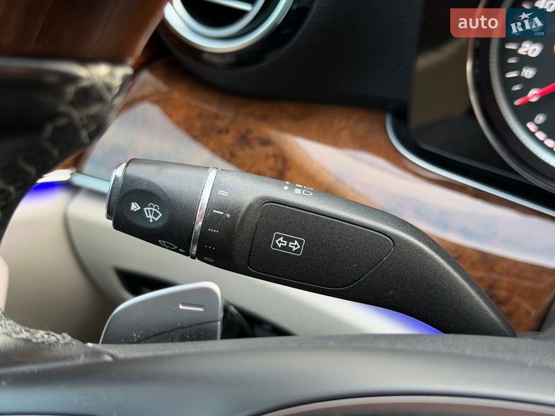 Седан Mercedes-Benz E-Class 2016 в Киеве