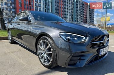 Седан Mercedes-Benz E-Class 2021 в Києві
