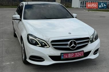 Седан Mercedes-Benz E-Class 2014 в Киеве