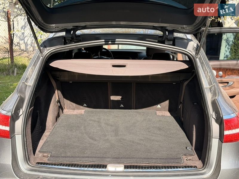 Универсал Mercedes-Benz E-Class 2016 в Львове