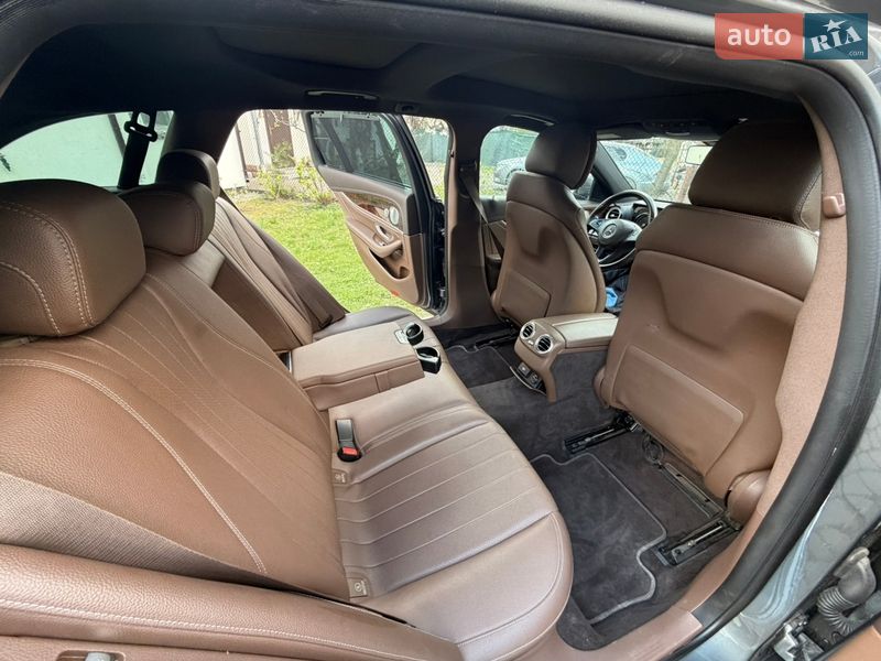 Универсал Mercedes-Benz E-Class 2016 в Львове