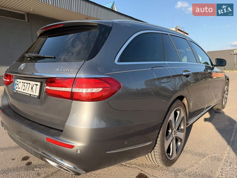 Универсал Mercedes-Benz E-Class 2016 в Львове