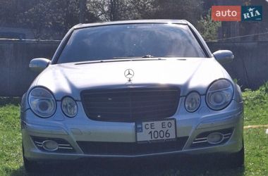 Седан Mercedes-Benz E-Class 2003 в Черновцах