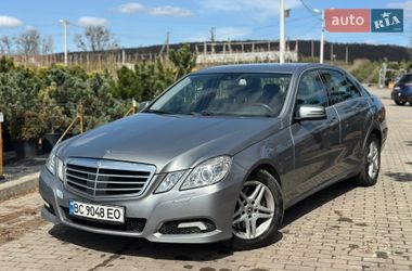 Седан Mercedes-Benz E-Class 2009 в Львові