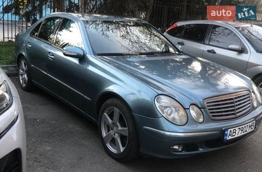 Седан Mercedes-Benz E-Class 2002 в Вінниці