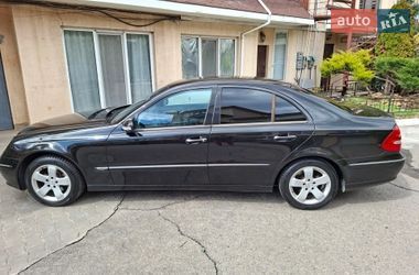Седан Mercedes-Benz E-Class 2004 в Одесі
