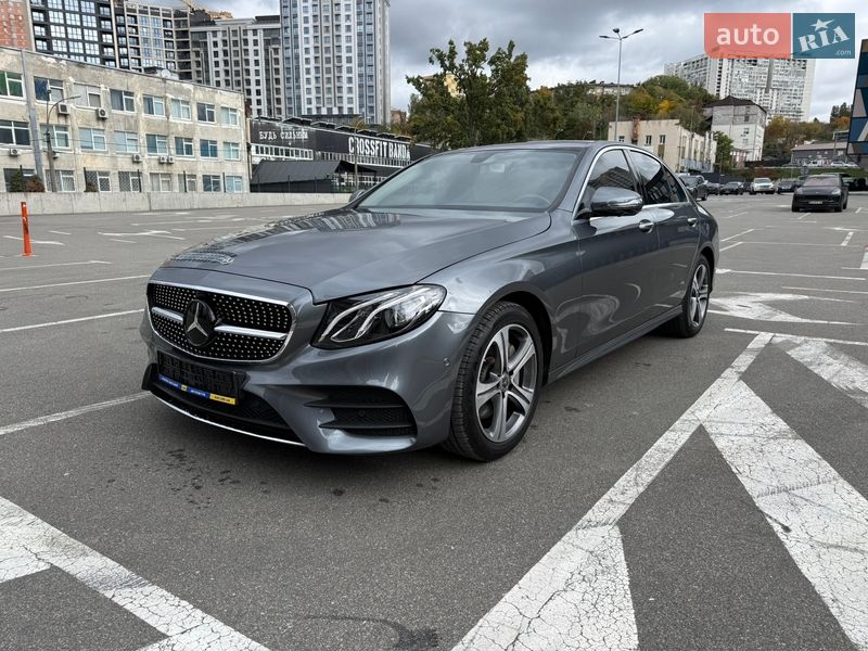 Седан Mercedes-Benz E-Class 2019 в Киеве