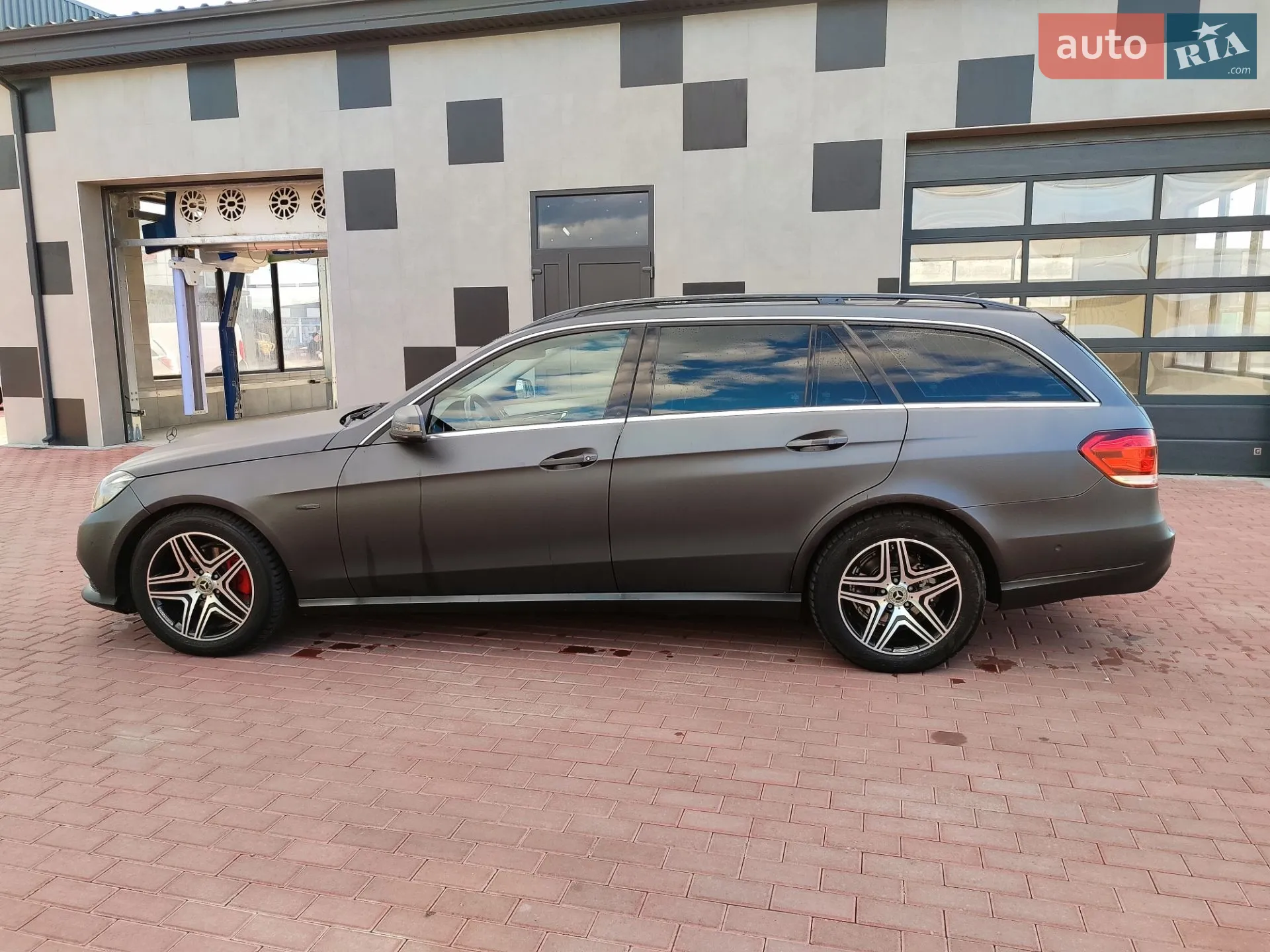 2015 Mercedes-Benz E-klasse - мініатюра 12
