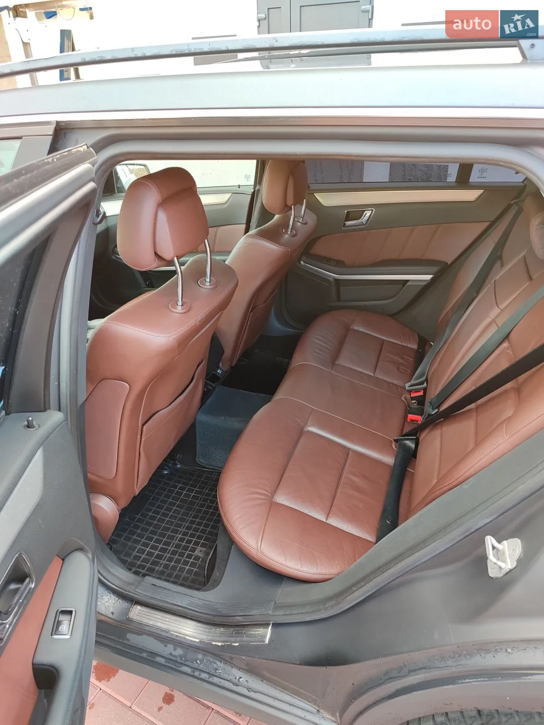 2015 Mercedes-Benz E-klasse - мініатюра 21
